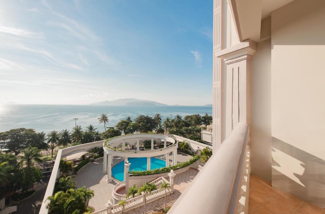 Sunrise Nha Trang Beach Hotel & Spa Exterior foto
