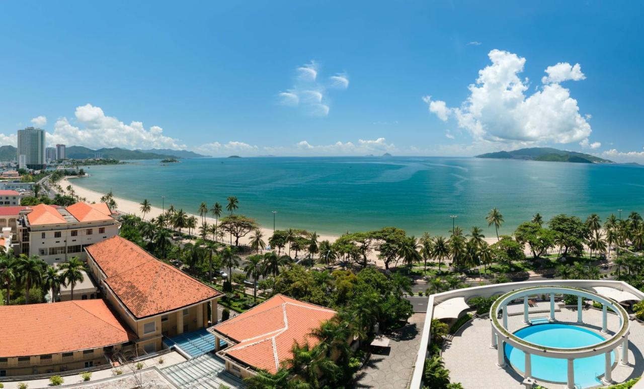 Sunrise Nha Trang Beach Hotel & Spa Exterior foto