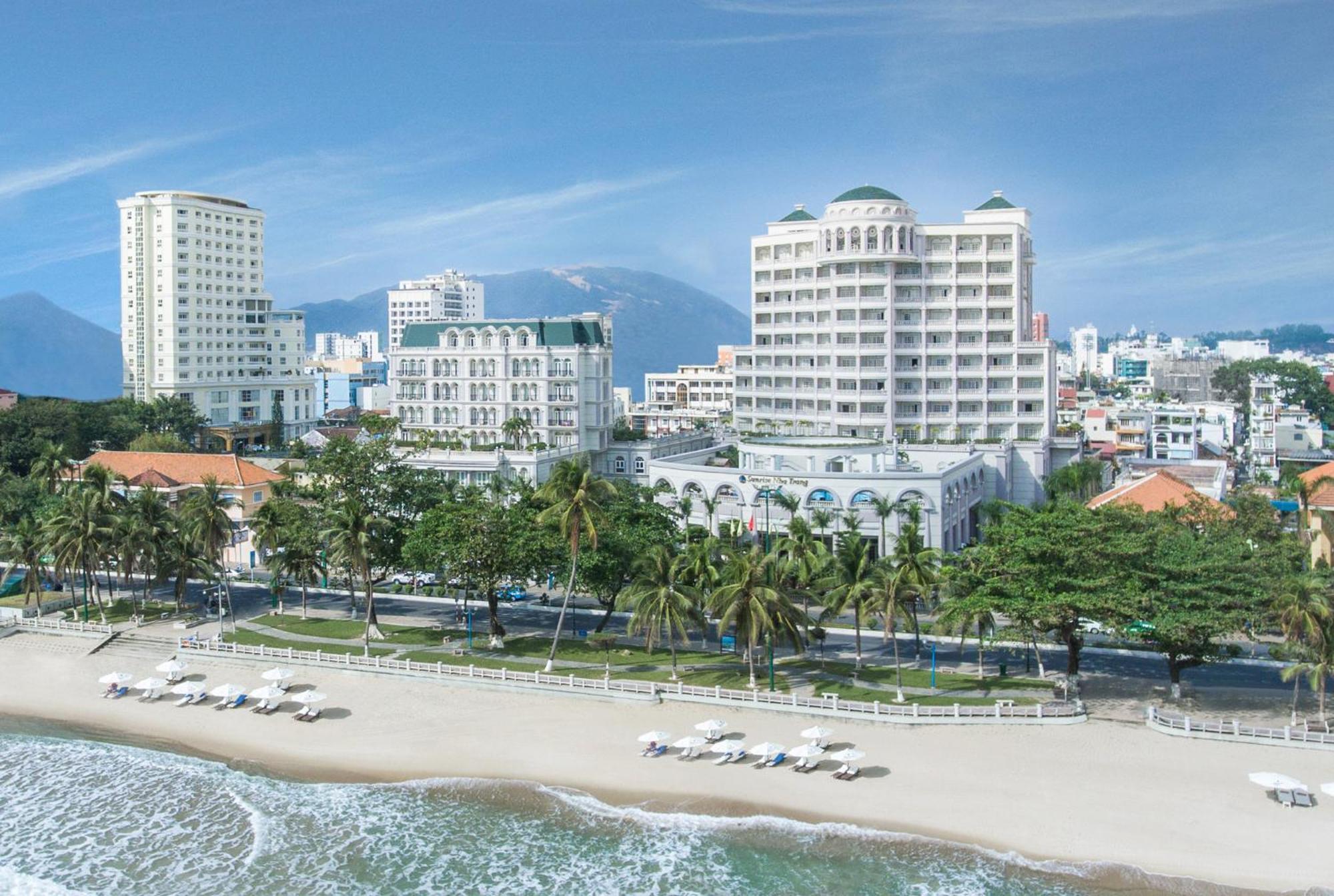 Sunrise Nha Trang Beach Hotel & Spa Exterior foto